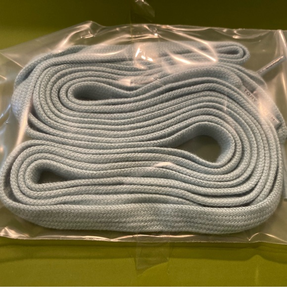 Tory Burch Howell court sneakers - NIB. Includes dustbag! - Picture 10 of 13